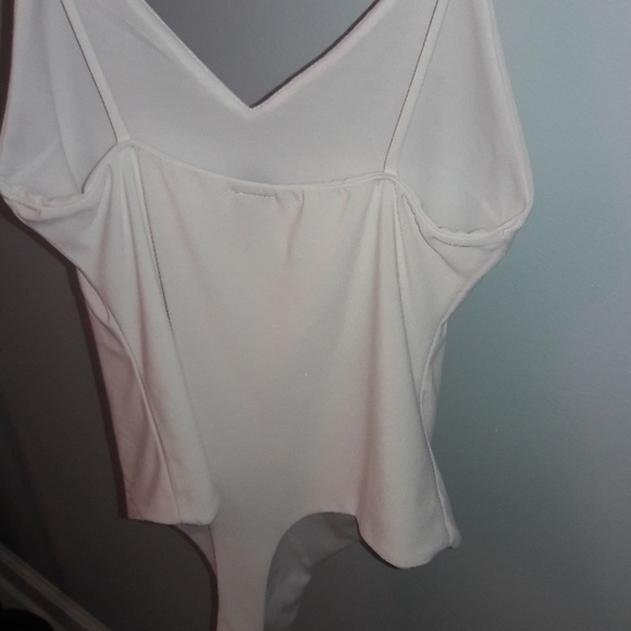 White tank body suite - Picture 2 of 3